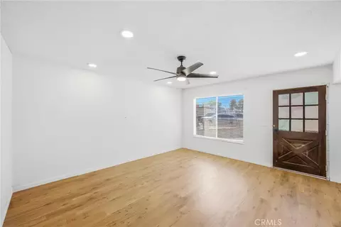Living - 2037 Sequoia, Barstow, CA 92311 photo 4 of 5