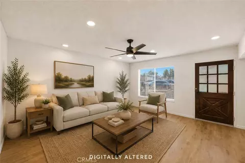 Living - 2037 Sequoia, Barstow, CA 92311 photo 3 of 5