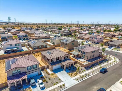 View/Area - 8844 Glencliff Ave, Hesperia, CA 92345 photo 5 of 6