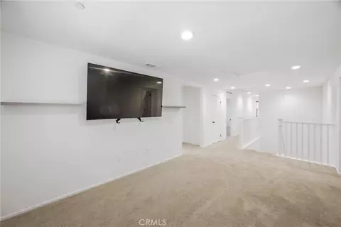Entry Way - 8844 Glencliff Ave, Hesperia, CA 92345 photo 12 of 15