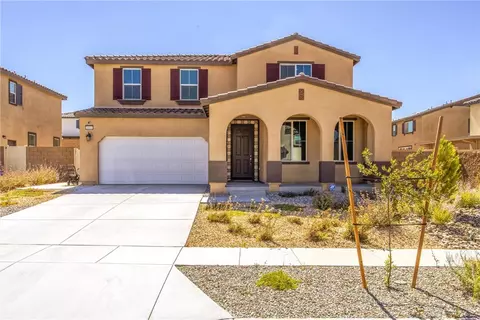 Exterior - 8844 Glencliff Ave, Hesperia, CA 92345 photo 2 of 9