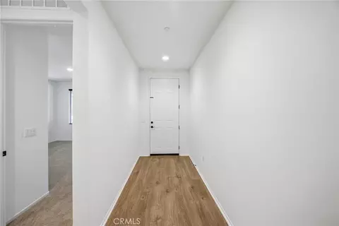 Entry Way - 8844 Glencliff Ave, Hesperia, CA 92345 photo 1 of 15