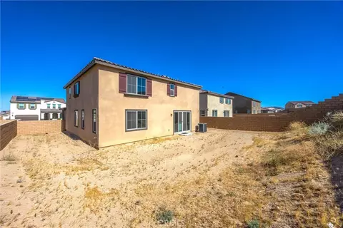 Exterior - 8844 Glencliff Ave, Hesperia, CA 92345 photo 8 of 9