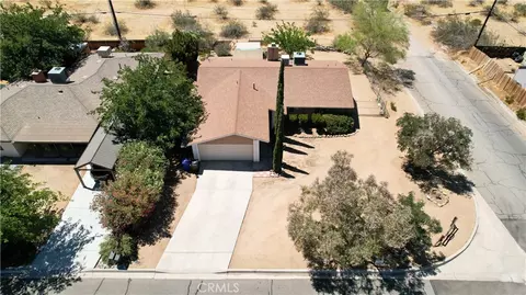 23911 Tahquitz, Apple Valley, CA 92307 photo 25