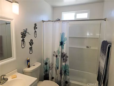 23911 Tahquitz, Apple Valley, CA 92307 photo 11