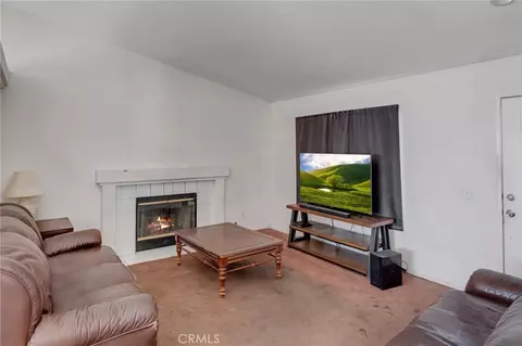 Living - 14474 Stone Crk, Hesperia, CA 92344 photo 1 of 1
