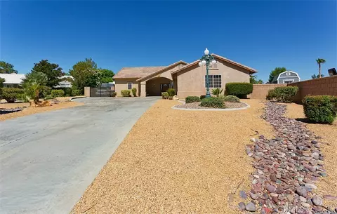 Exterior - 12776 Skyline Rnch, Apple Valley, CA 92308 photo 2 of 17