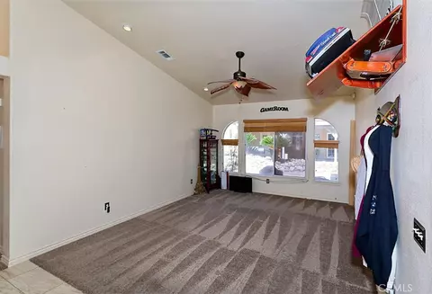 Living - 12776 Skyline Rnch, Apple Valley, CA 92308 photo 1 of 4