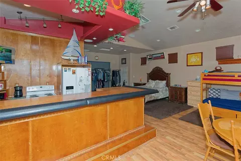 Bedroom - 12776 Skyline Rnch, Apple Valley, CA 92308 photo 6 of 6