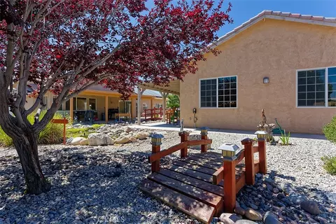 Exterior - 12776 Skyline Rnch, Apple Valley, CA 92308 photo 16 of 17