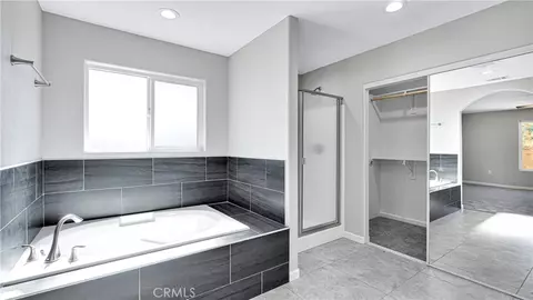 Other - 9040 10th Ave, Hesperia, CA 92345 photo 7 of 11