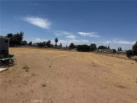 Exterior - 9040 10th Ave, Hesperia, CA 92345 photo 2 of 7