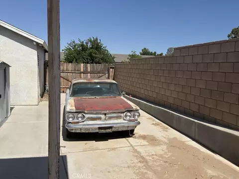 Exterior - 17808 Stevens, Adelanto, CA 92301 photo 7 of 9