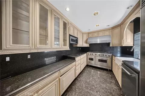 20960 Jamison, Carson, CA 90745 photo 11
