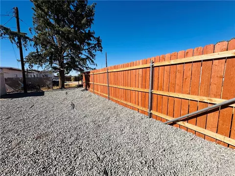 35007 Cedar, Barstow, CA 92311 photo 20