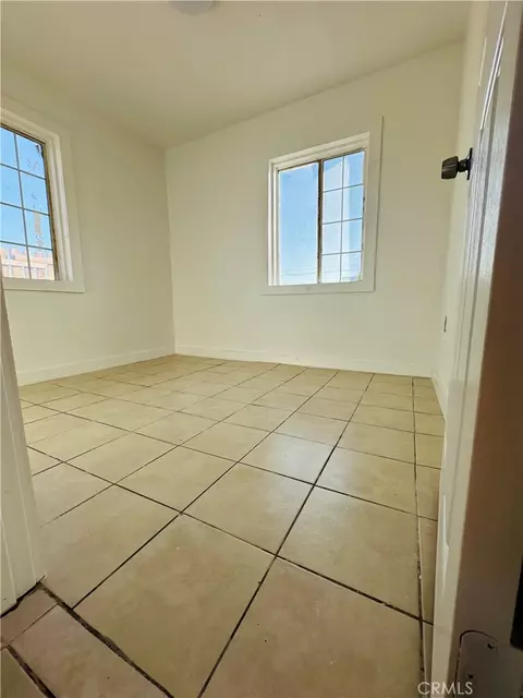 35007 Cedar, Barstow, CA 92311 photo 4
