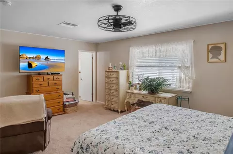Bedroom - 34646 L St, Barstow, CA 92311 photo 3 of 4