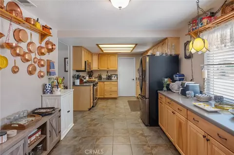 Kitchen - 34646 L St, Barstow, CA 92311 photo 5 of 5