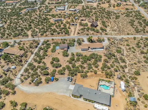View/Area - 2722 Arrowhead, Pinon Hills, CA 92372 photo 4 of 4