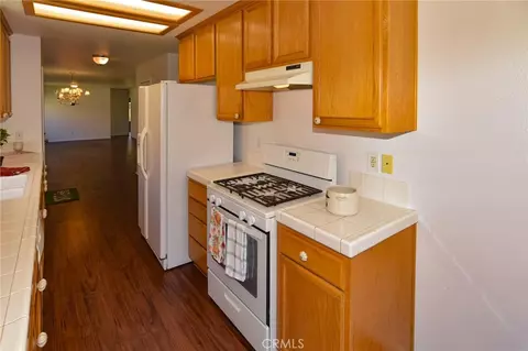 11561 Park Ln, Apple Valley, CA 92308 photo 3