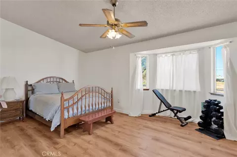 21930 Mohican Ave, Apple Valley, CA 92307 photo 19