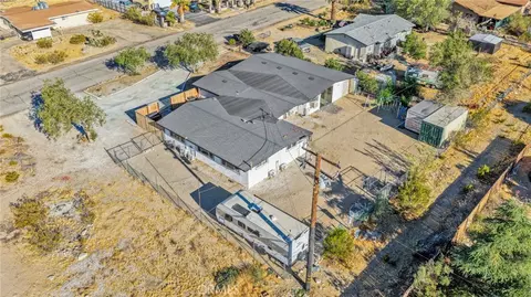 View/Area - 9996 Estrada, Lucerne Valley, CA 92356 photo 9 of 11
