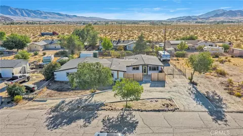 View/Area - 9996 Estrada, Lucerne Valley, CA 92356 photo 1 of 11