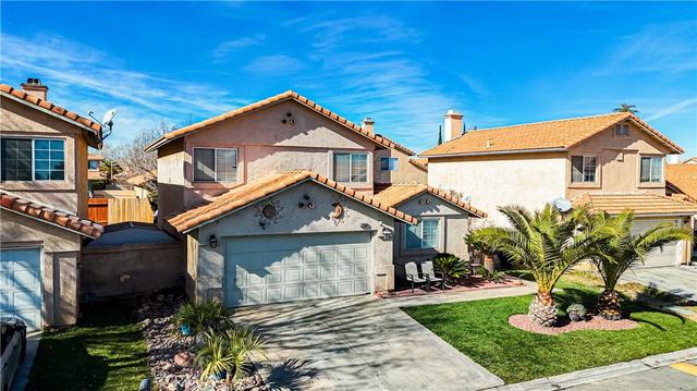 12450 Silverwood, Victorville, CA 92395
