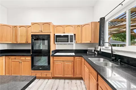 Kitchen - 15037 Miami, Apple Valley, CA 92307 photo 3 of 5
