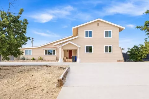 Exterior - 15037 Miami, Apple Valley, CA 92307 photo 2 of 8