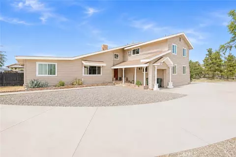 Exterior - 15037 Miami, Apple Valley, CA 92307 photo 3 of 8