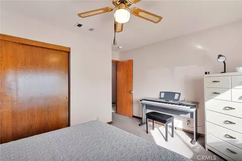 Bedroom - 13150 Quapaw, Apple Valley, CA 92308 photo 4 of 4
