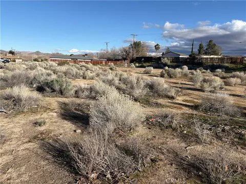 0 La Paz, Victorville, CA 92395