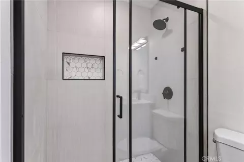 Bath - 17129 Birch, Hesperia, CA 92345 photo 3 of 3