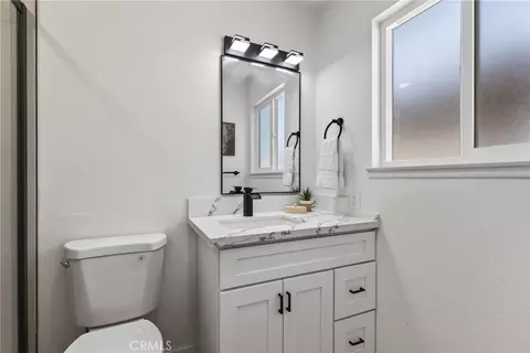 Bath - 17129 Birch, Hesperia, CA 92345 photo 2 of 3