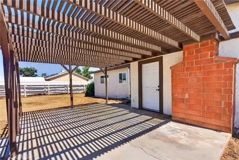 Exterior - 17129 Birch, Hesperia, CA 92345 photo 4 of 7