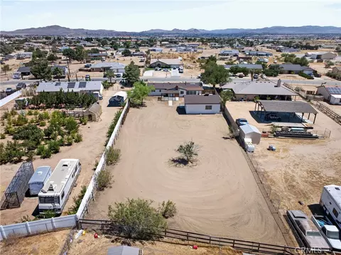 View/Area - 17129 Birch, Hesperia, CA 92345 photo 6 of 7
