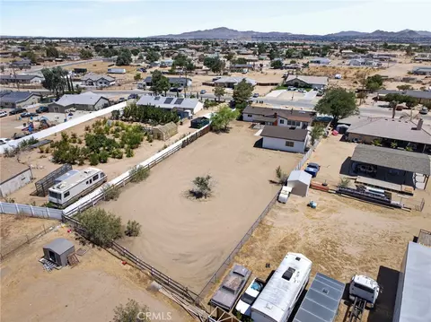 View/Area - 17129 Birch, Hesperia, CA 92345 photo 5 of 7