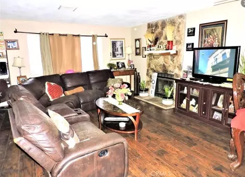 25659 Ash, Barstow, CA 92311 photo 2