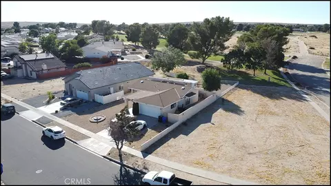 27400 Cloverleaf Ln, Helendale, CA 92342 photo 4
