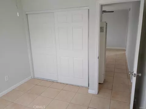 515 Pallesi, Barstow, CA 92311 photo 3