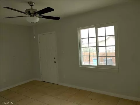 515 Pallesi, Barstow, CA 92311 photo 4