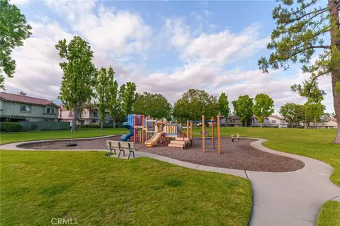 Exterior - 8439 Sunset Trl #B, Rancho Cucamonga, CA 91730 photo 6 of 7