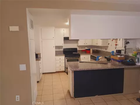 Kitchen - 8439 Sunset Trl #B, Rancho Cucamonga, CA 91730 photo 1 of 1