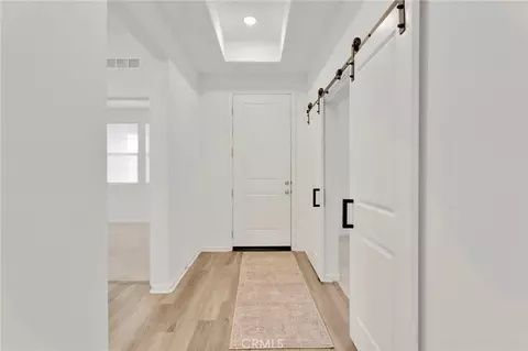 Entry Way - 14168 Georgetown, Hesperia, CA 92344 photo 9 of 10