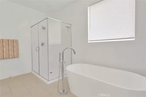 Bath - 14168 Georgetown, Hesperia, CA 92344 photo 3 of 5