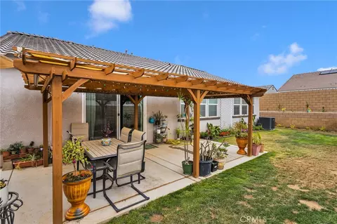 Exterior - 14168 Georgetown, Hesperia, CA 92344 photo 10 of 14