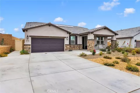 Exterior - 14168 Georgetown, Hesperia, CA 92344 photo 2 of 14