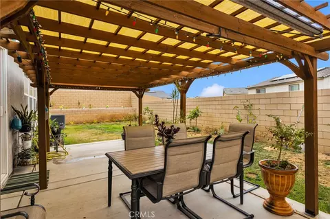Exterior - 14168 Georgetown, Hesperia, CA 92344 photo 12 of 14