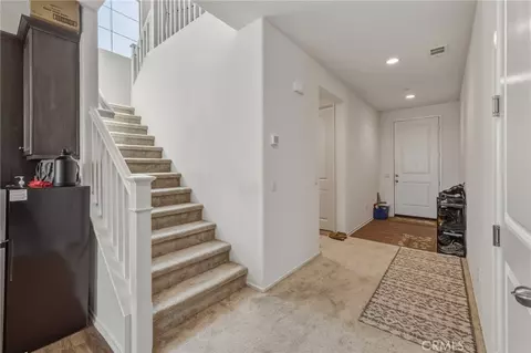 Entry Way - 575 Feeder, Hemet, CA 92543 photo 2 of 5